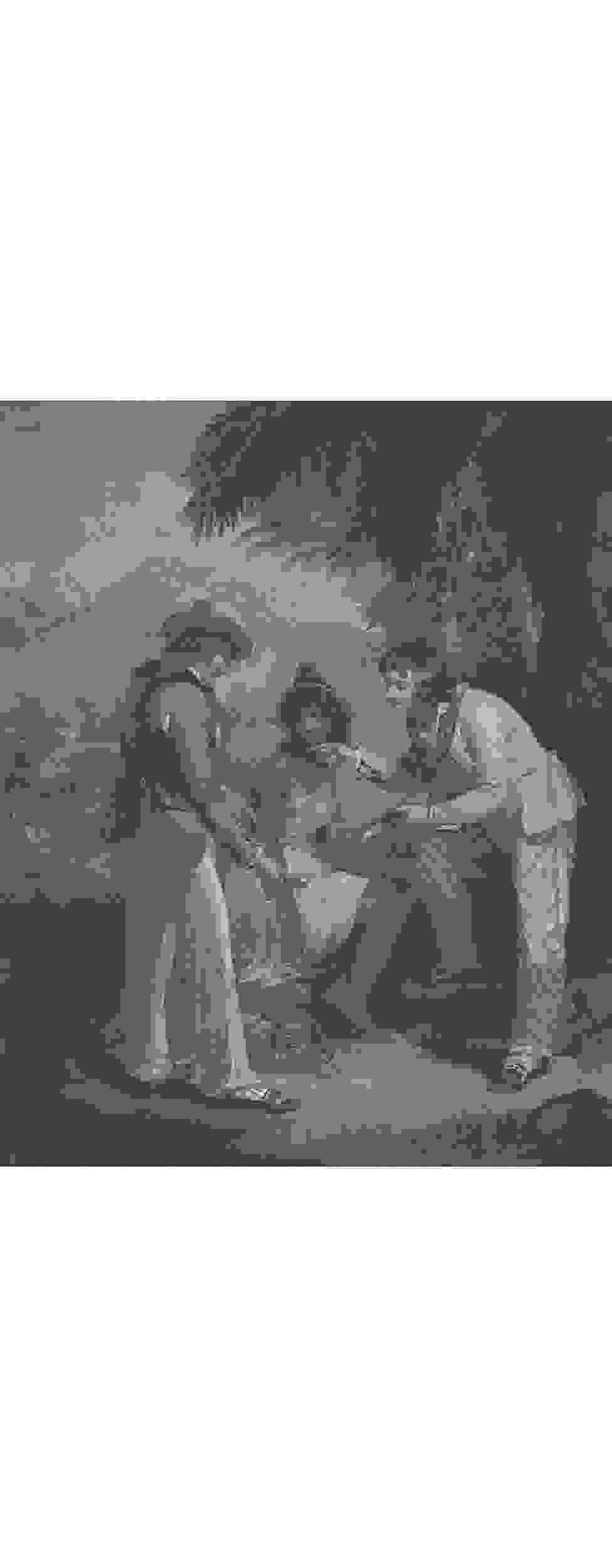 Два матроса уговаривают индийскую девушку обменять фрукты на зеркало