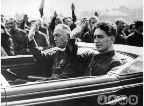 Ион Антонеску и Хория Сима. 1940 г.