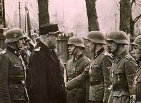 Видкун Квислинг посещает норвежских эсэсовцев на Восточном фронте. 17 мая 1942 г.