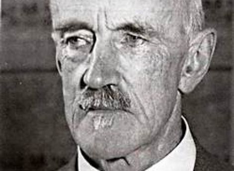 Руководитель Административного совета Норвегии Индольф Кристенсен