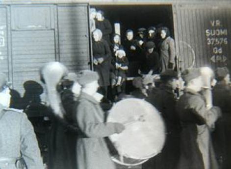 В СССР ингерманландцев встречали с оркестром. Выборг, декабрь 1944 г.