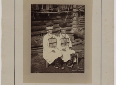 Две девушки-черемиски.