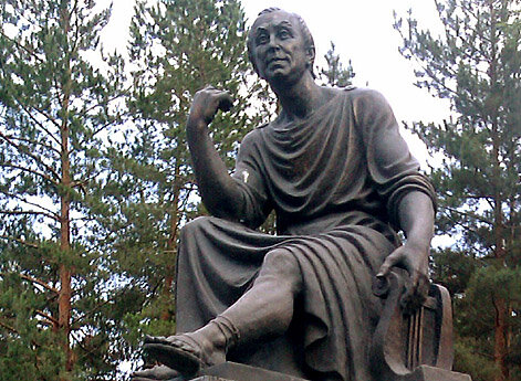 Памятник Гавриилу Романовичу Державину в Казани