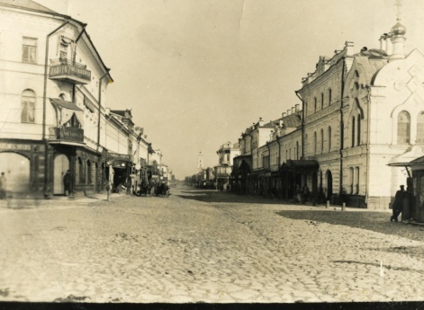 Перекресток улиц Крестовой и Стоялой в г. Рыбинске.